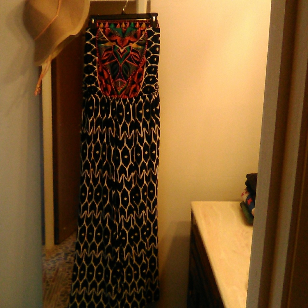 Trina Turk Sz Large/15% OFF OF 4 OR MORE ITEMS!